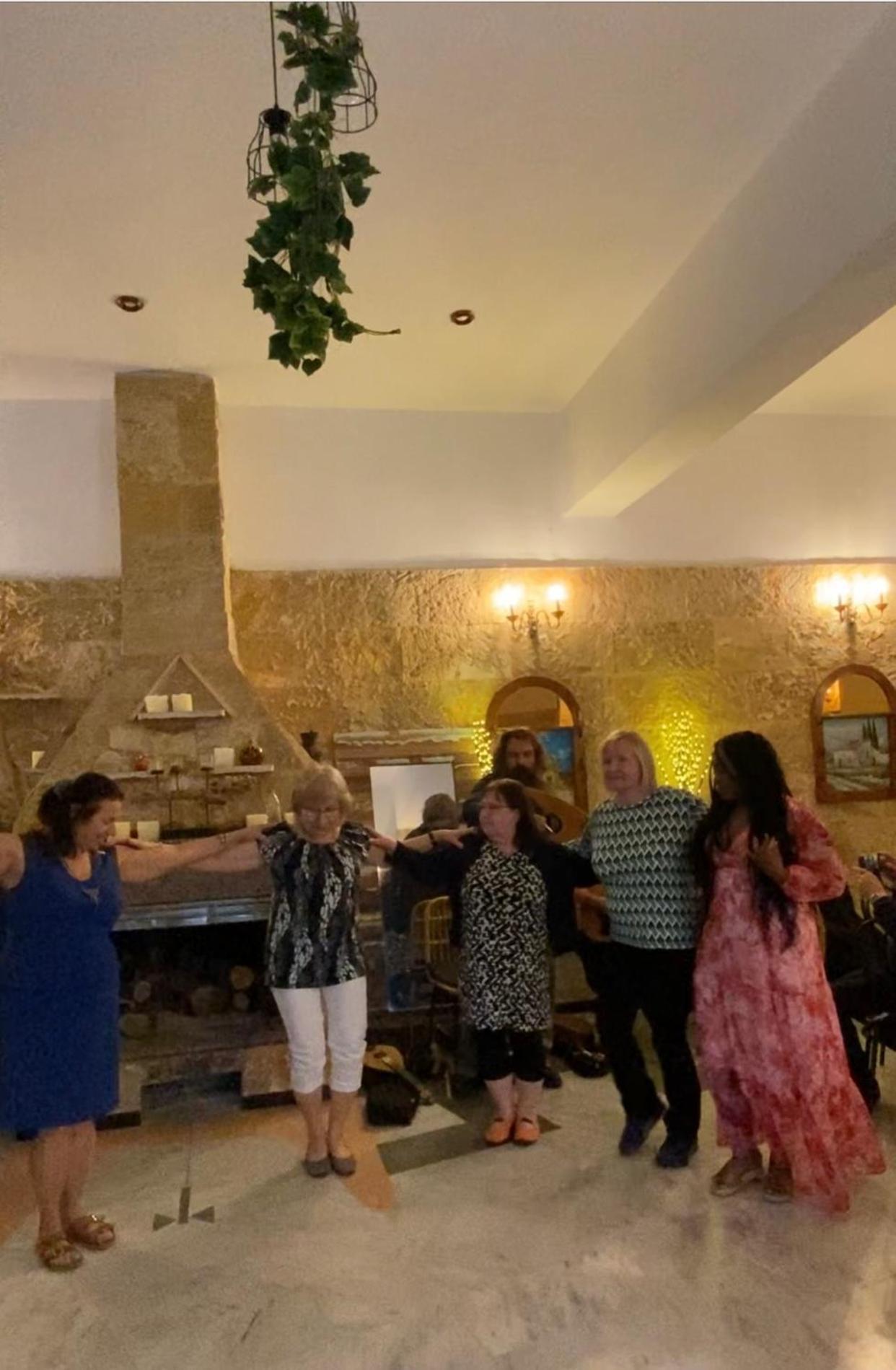 Costas Inn Spílion 외부 사진